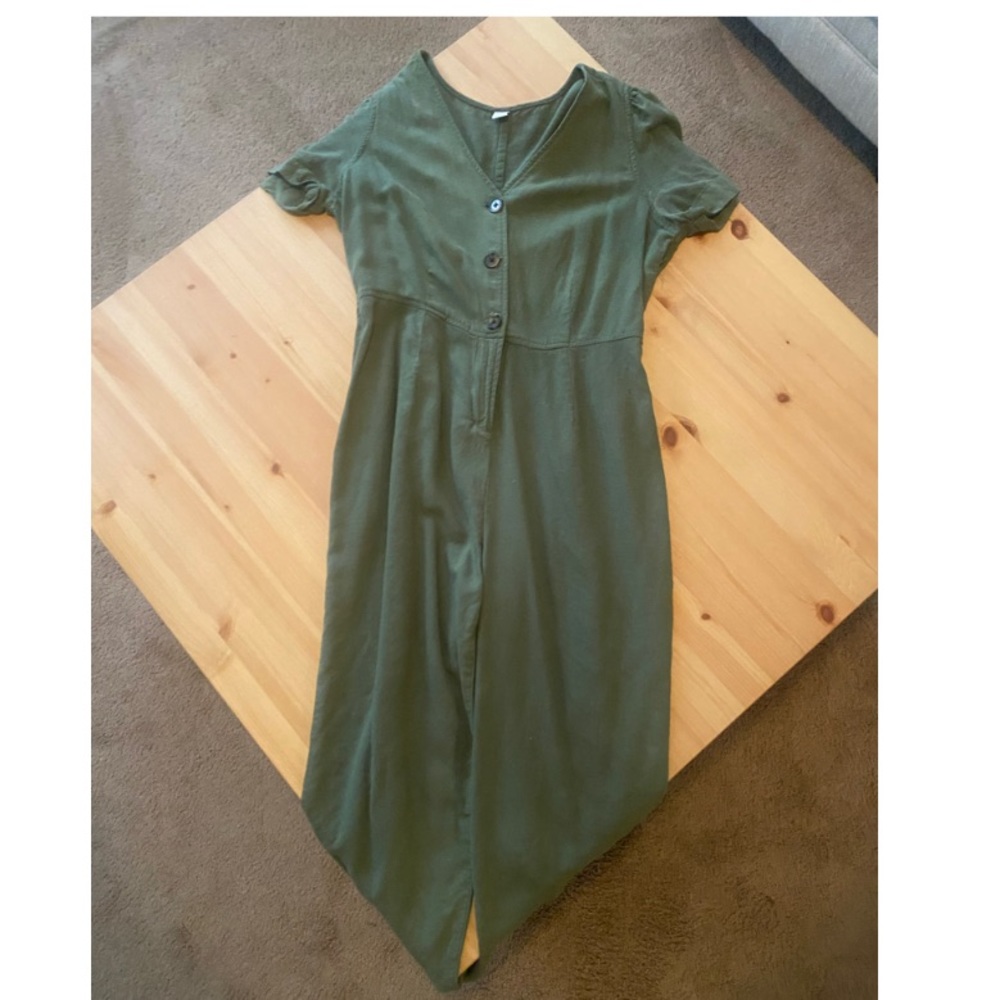 Green Old Navy jumpsuit